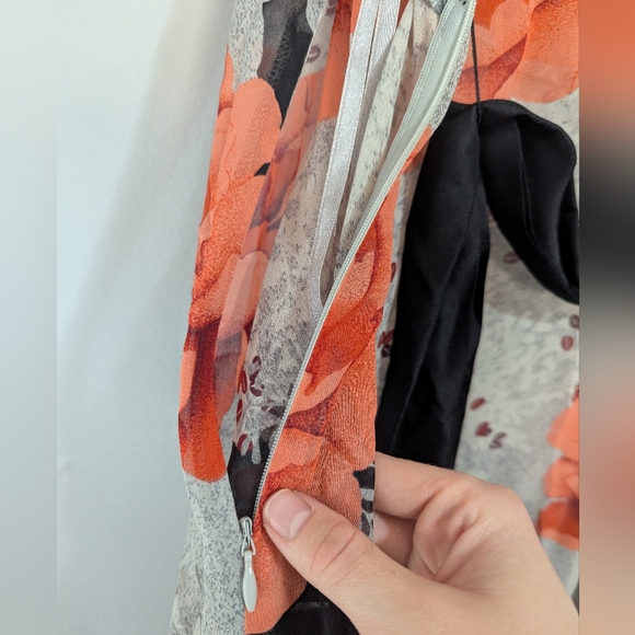 Moulinette Soeurs 100% Silk Asymmetrical Wrap Dress Floral Ruffle Sz 4 - Picture 6 of 8